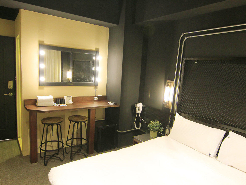 Loft Hostel Fengjia台中市 エクステリア 写真
