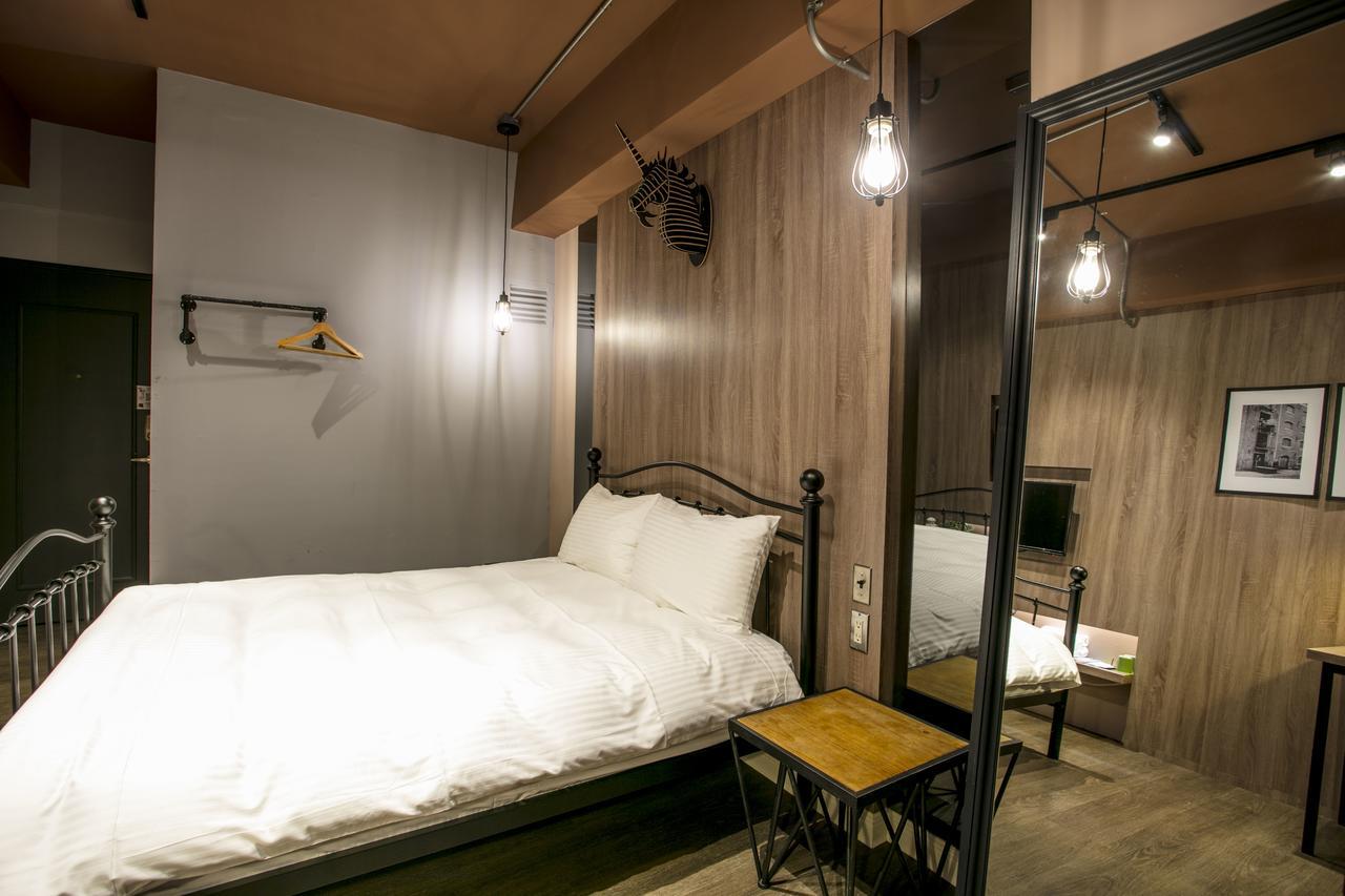 Loft Hostel Fengjia台中市 エクステリア 写真