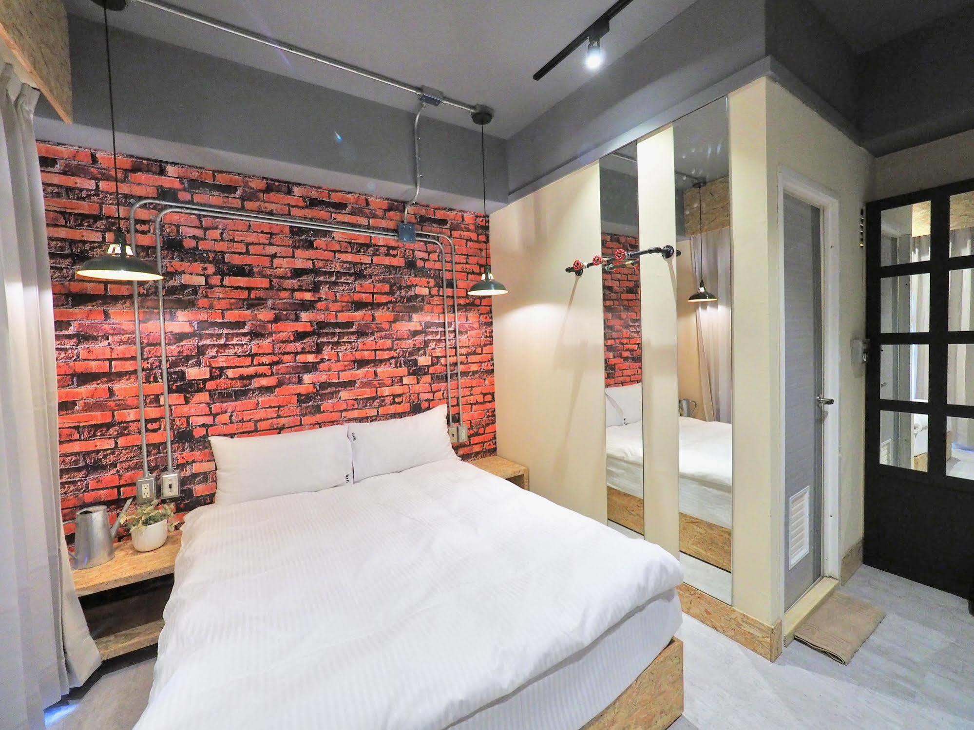 Loft Hostel Fengjia台中市 エクステリア 写真